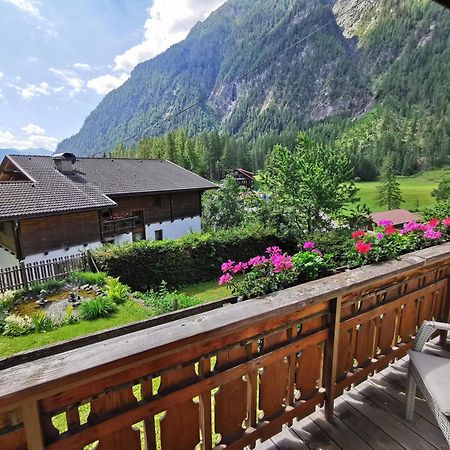 Haus Marienheim Bed and Breakfast Heiligenblut Exteriör bild
